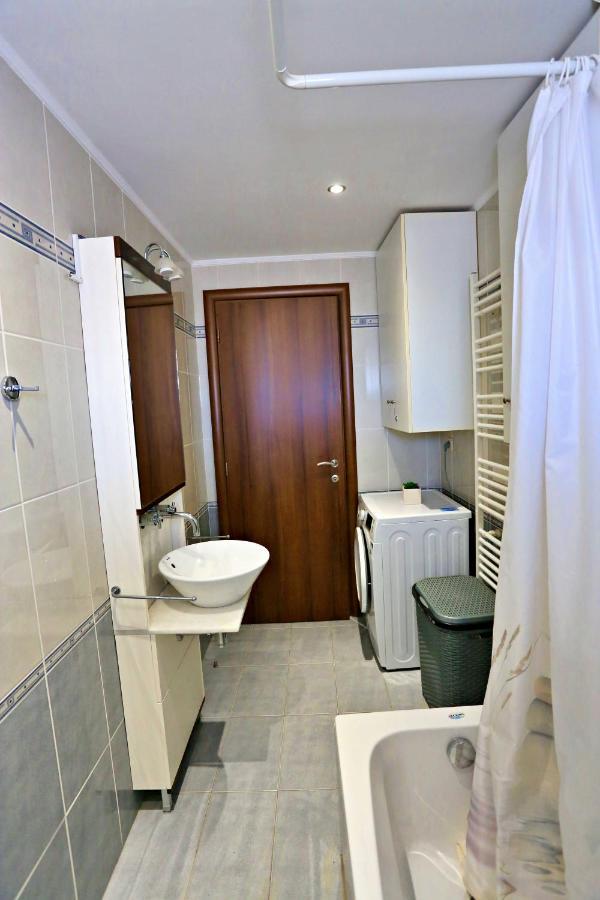 Urban Life Suite Iraklion Buitenkant foto